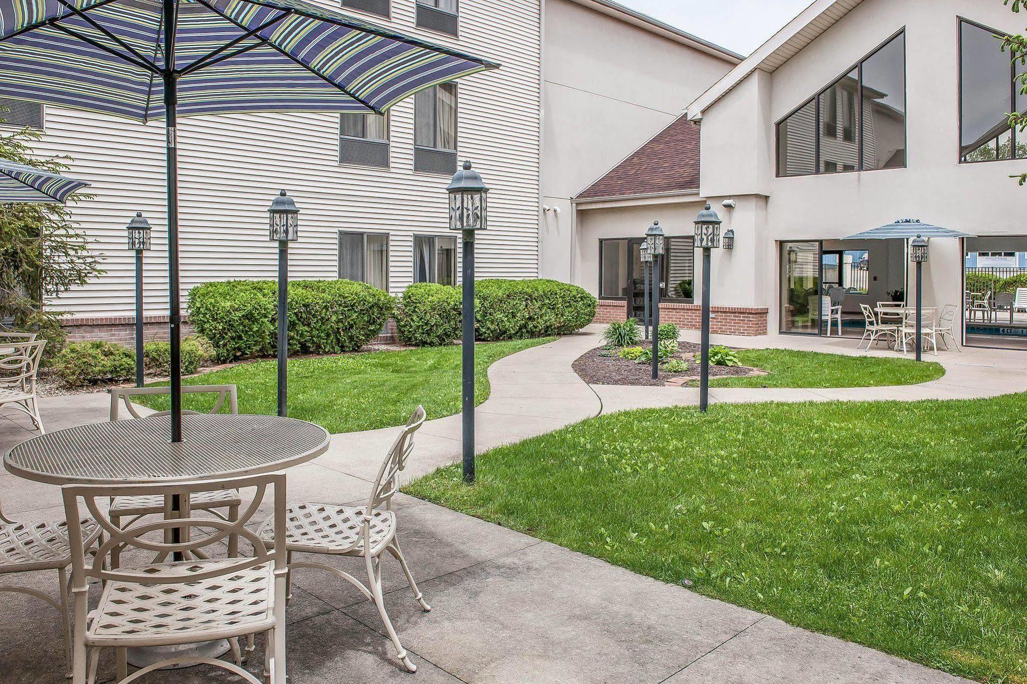 Comfort Inn & Suites Warsaw Near Us-30 Exterior foto
